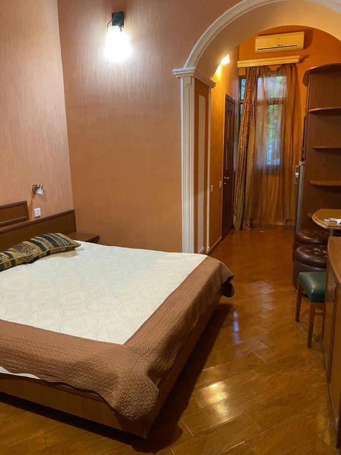 טביליסי Hotel Pavo מראה חיצוני תמונה