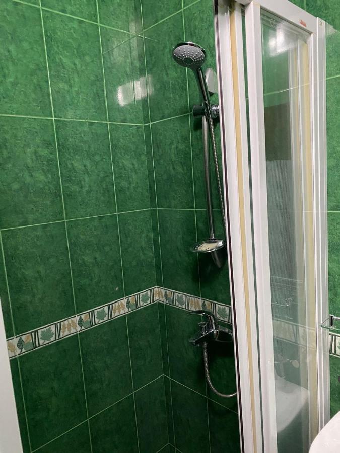 טביליסי Hotel Pavo מראה חיצוני תמונה
