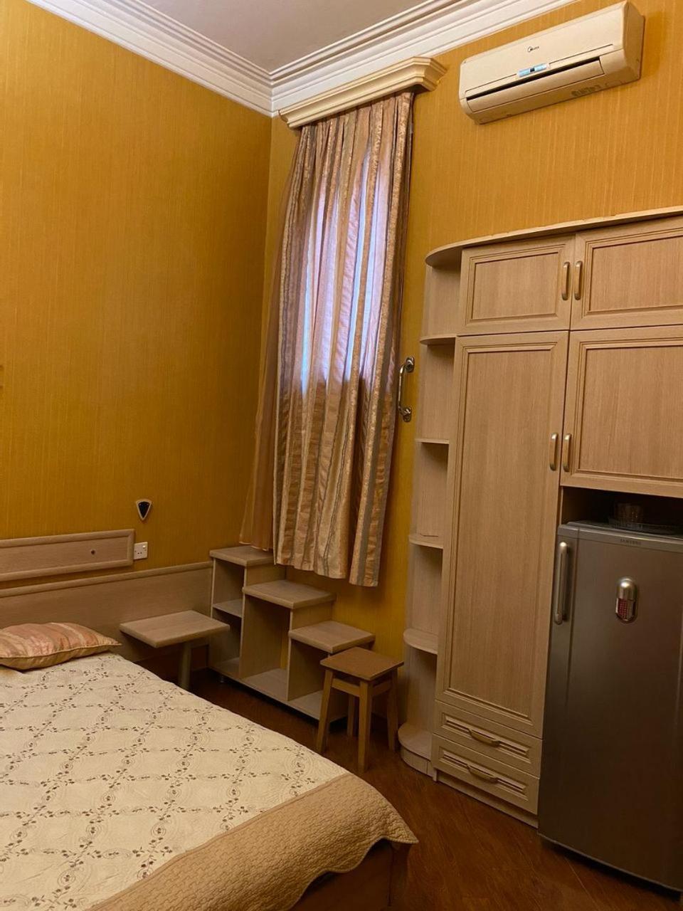 טביליסי Hotel Pavo מראה חיצוני תמונה